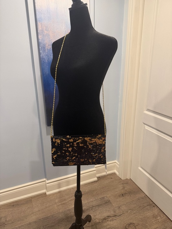 Lise Watier Handbags - Buy 5 for 10$ ❗️Black & Gold Sequin Shoulder Clutch - Chic Evening Wristlet